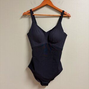 NWT HoneyLove Womens Shapewear Bodysuit Size L Black Adjustable